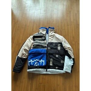 Riot Games Worlds 2022 Tall Collar Puffer Jacket Size M Retired